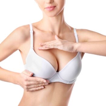 Увеличение груди круглыми имплантами